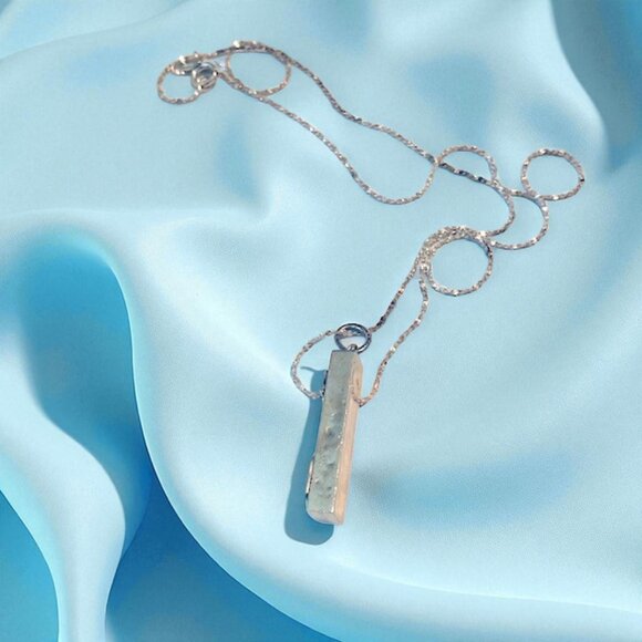 Silver Star of David Mezuzah Pendant Necklace - Picture 3 of 11